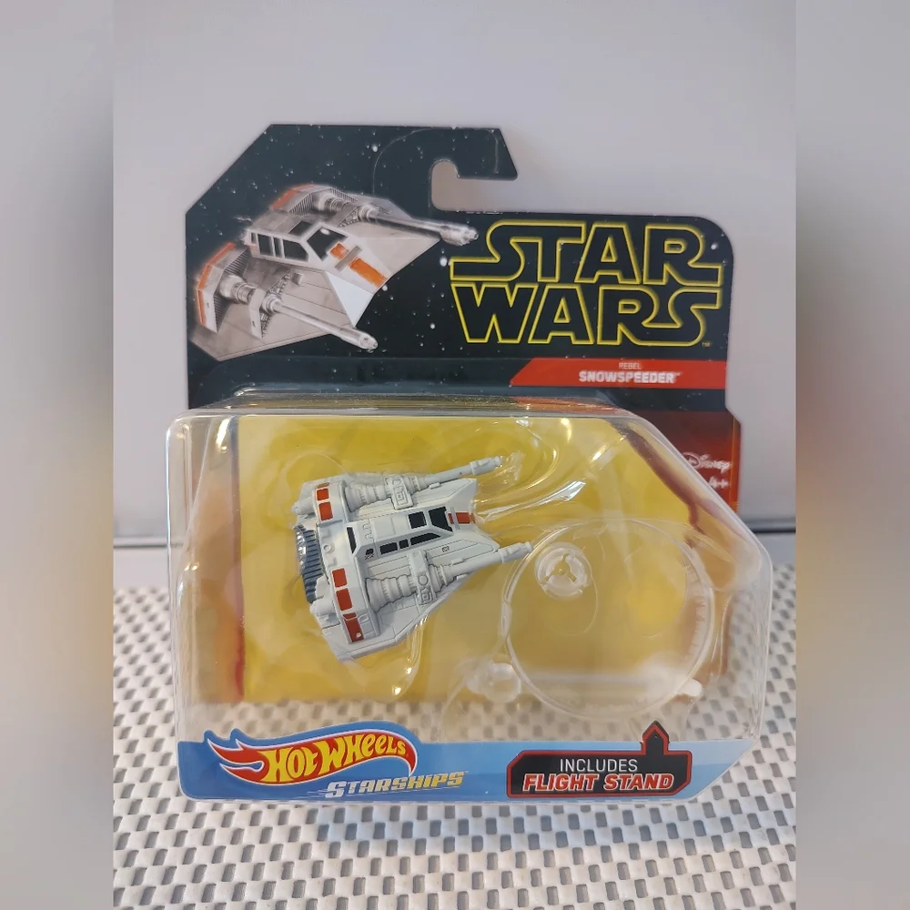 Hot Wheels Starships Rebel Snowspeeder Star Wars Die-Cast NWT Disney